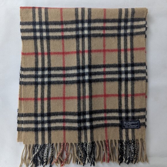 Burberry 100% Cashmere Check Scarf Beige | Unisex | Designer Luxury - Picture 5 of 7